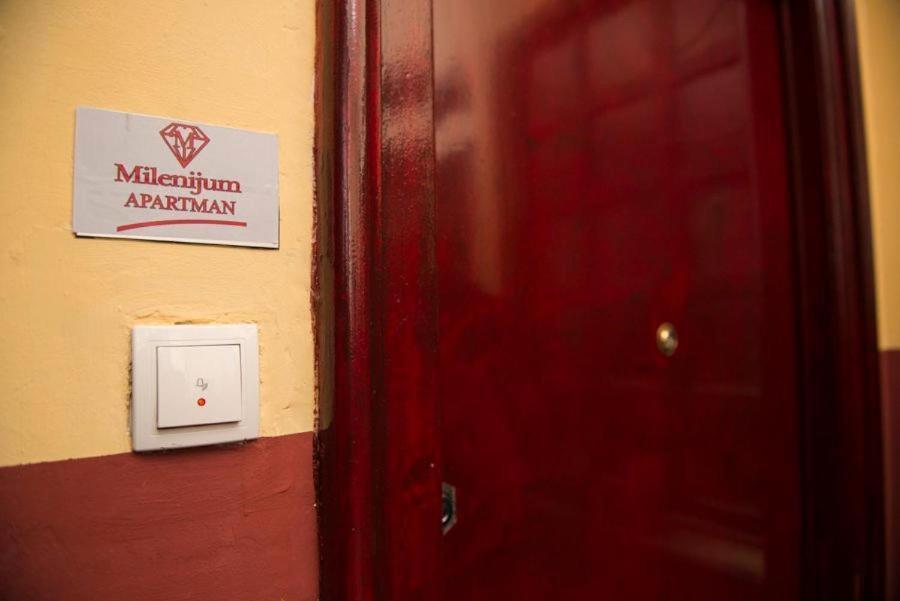 Apartman Milenijum Белград Екстериор снимка